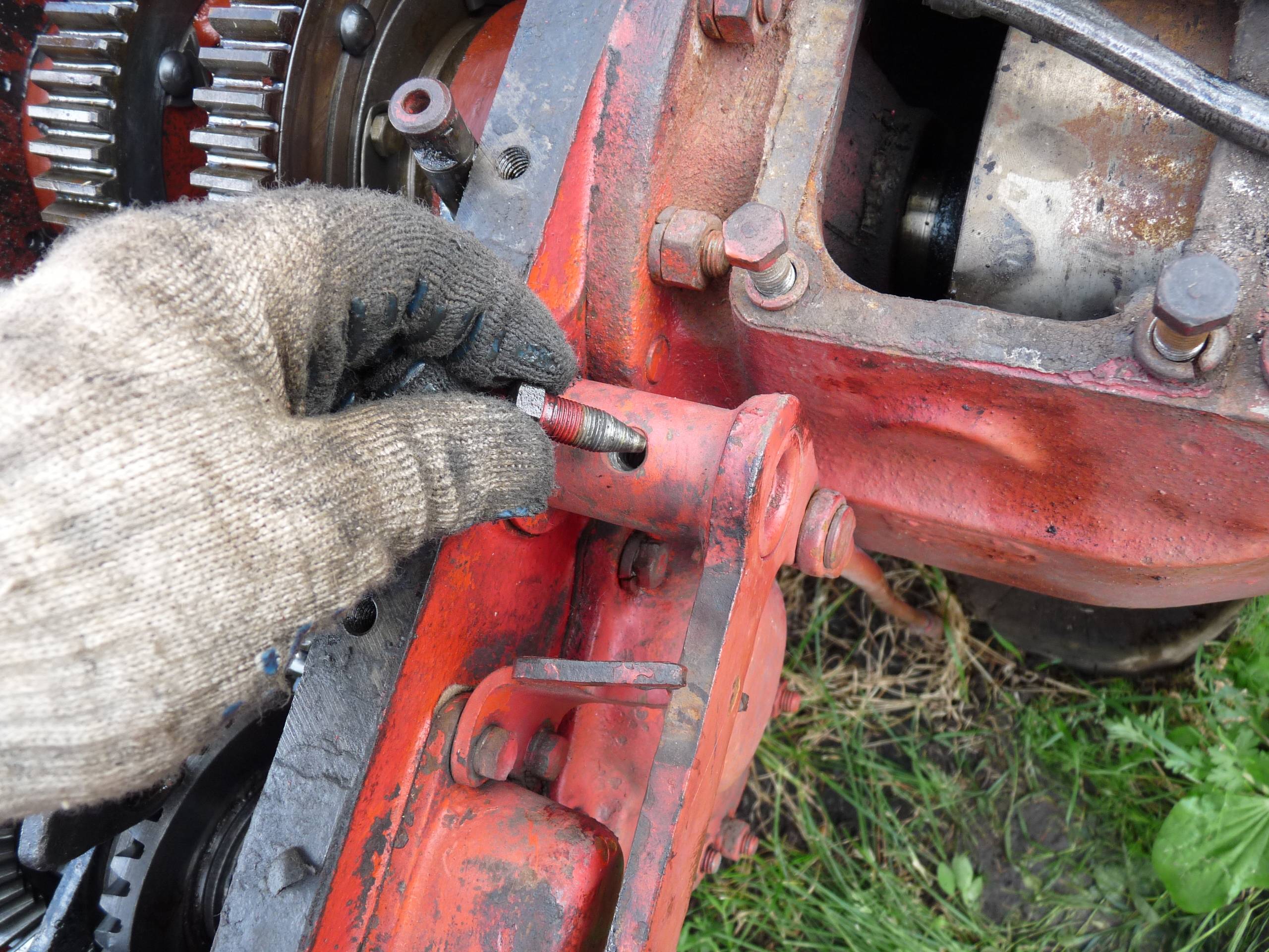 Инструкция по самостоятельному ремонту основных рабочих узлов трактора т-40