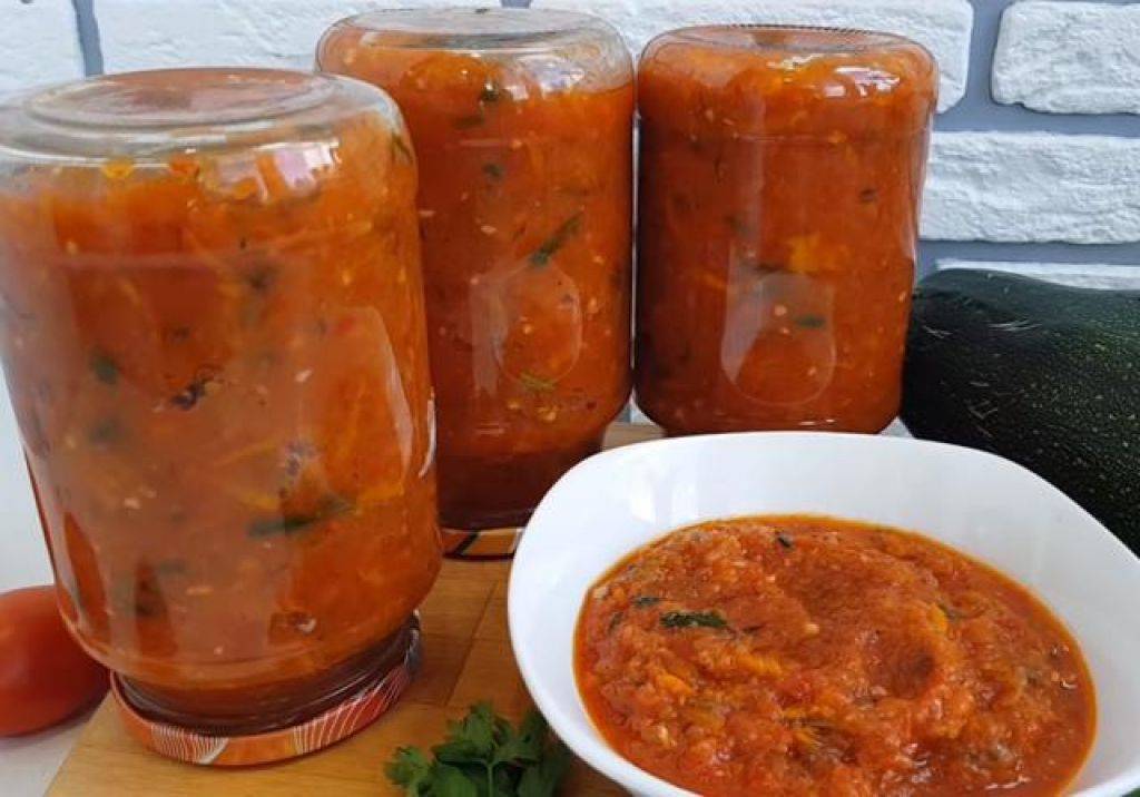 Аджика из кабачков — 10 вкусных рецептов кабачковой аджики на зиму
