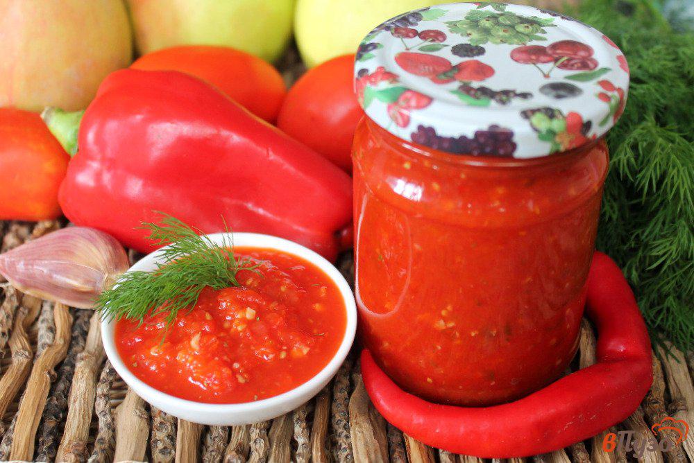 Хреновина с помидорами и чесноком на зиму: 5 рецептов