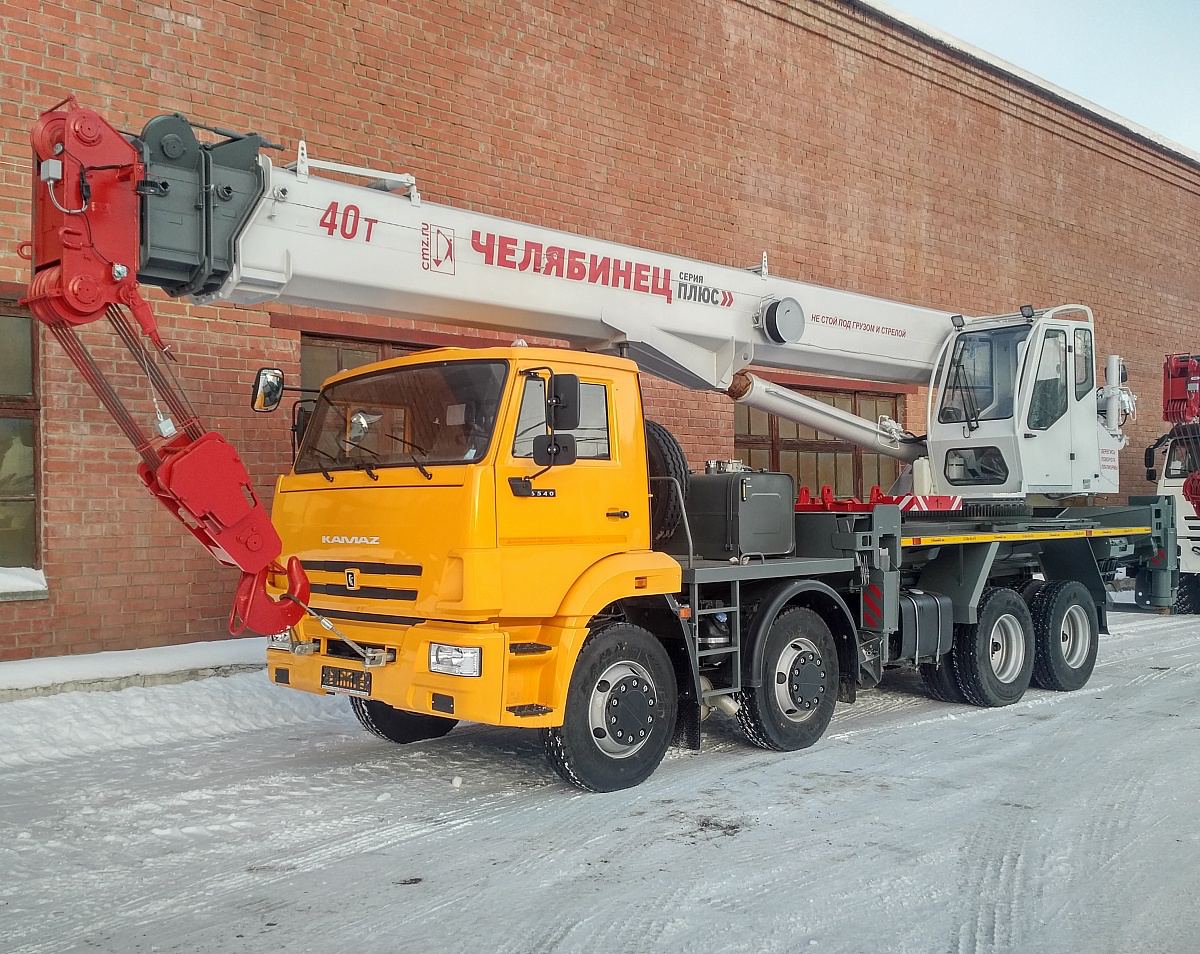 Новый автокран Челябинец КС-65711 грузоподъемностью 40 тонн