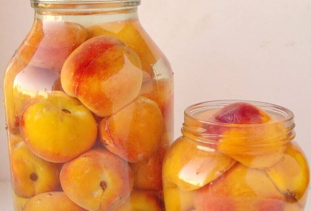 Рецепты персиков на зиму с фото - консервирование плодов целиком и половинками