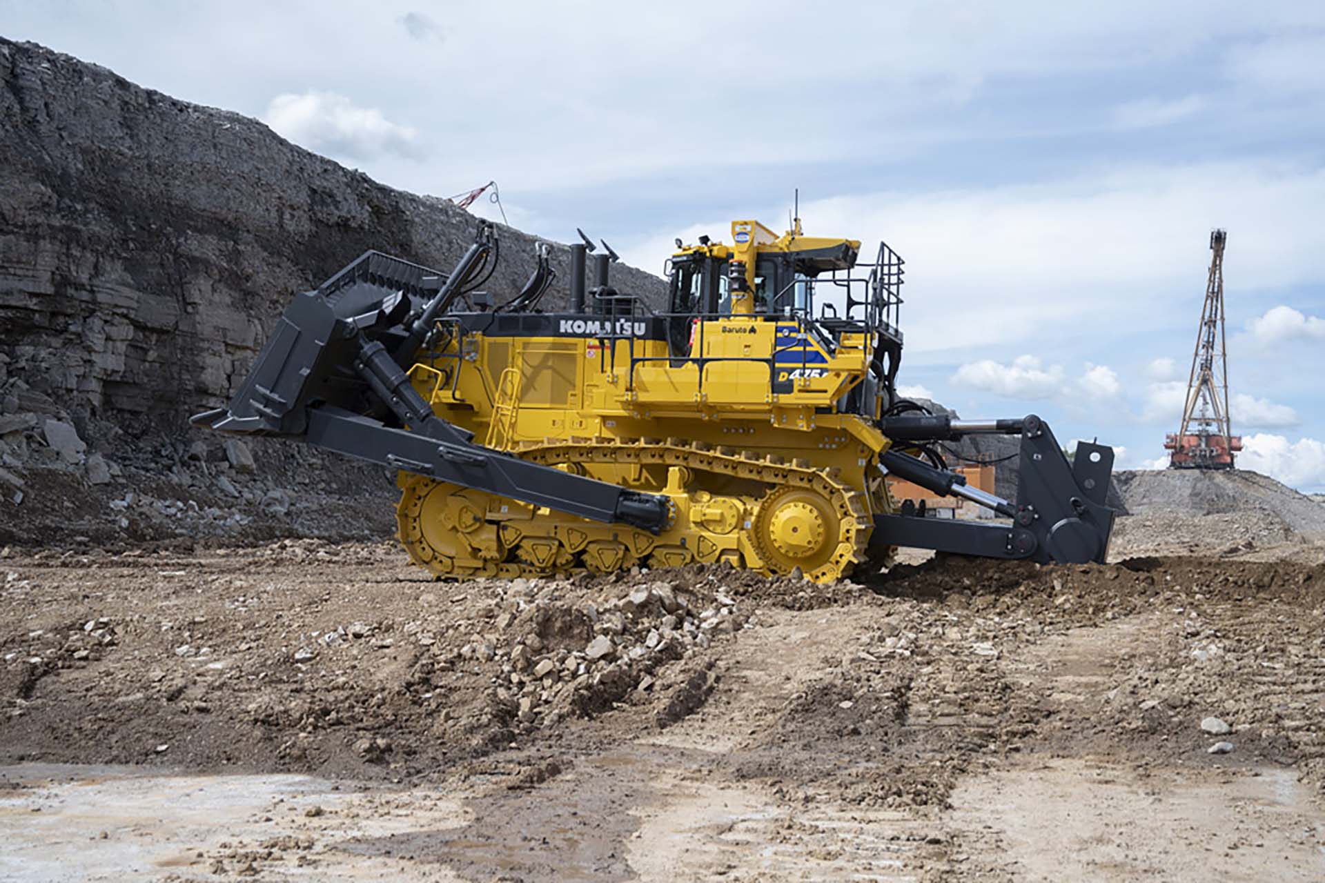 Бульдозеры комацу (komatsu): модельный ряд, технические характеристики, фото и видео