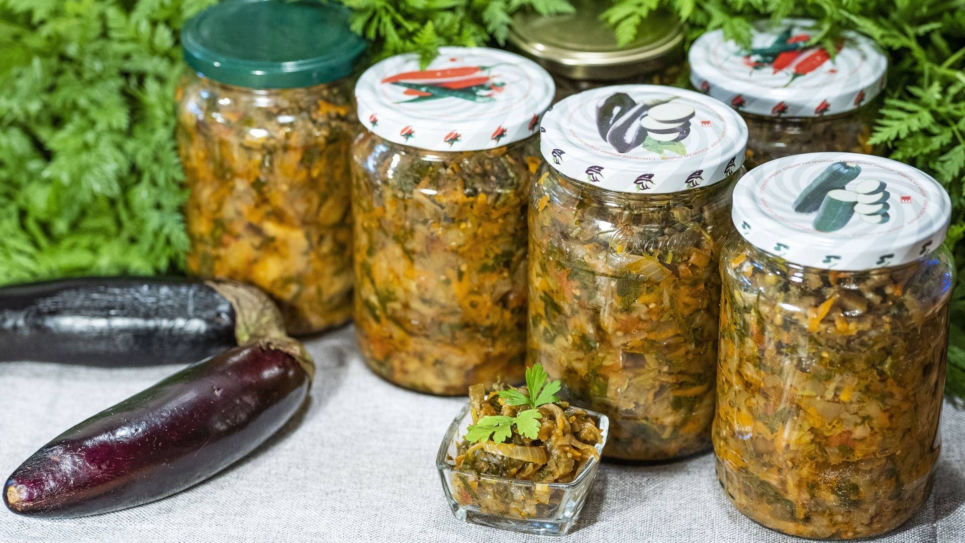 Вкусные салаты из кабачков на зиму — 16 рецептов, пальчики оближешь!