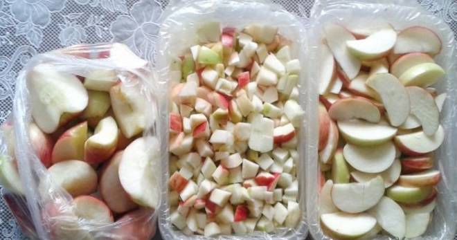 Как заморозить яблоки на зиму в морозилке: способы заморозки