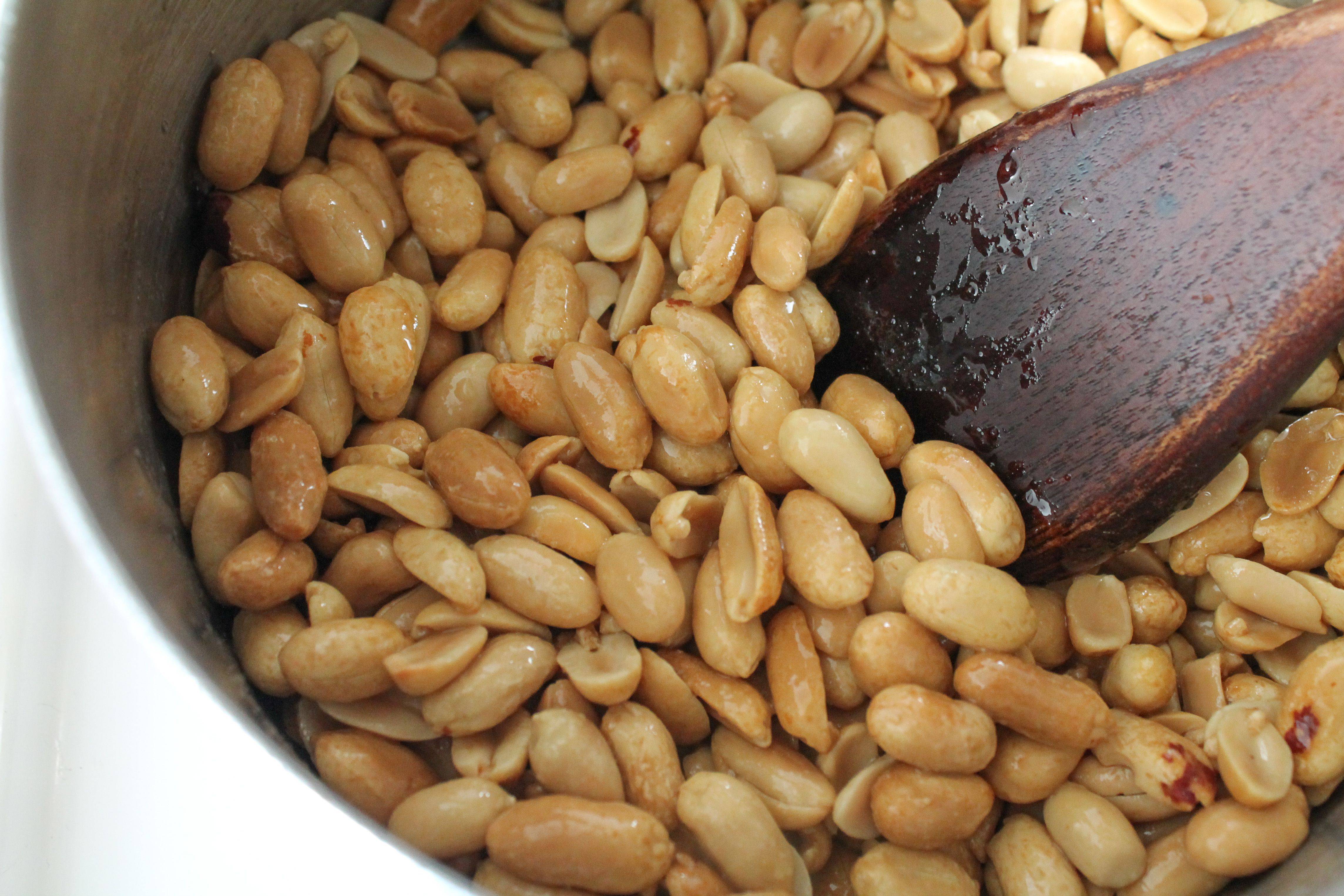 Как сушить арахис в духовке: правила и лучшие способы в домашних условиях