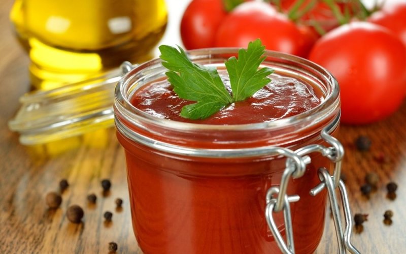 Томатный соус на зиму в домашних условиях - 7 простых рецептов из помидор