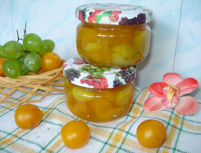 Аппетитное варенье из жёлтой алычи