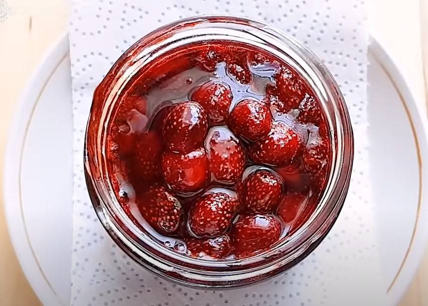 Варенье из клубники на зиму густое с целыми ягодами пятиминутка: 9 лучших рецептов