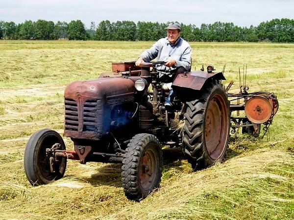 Трактор хтз: модельный ряд и описание