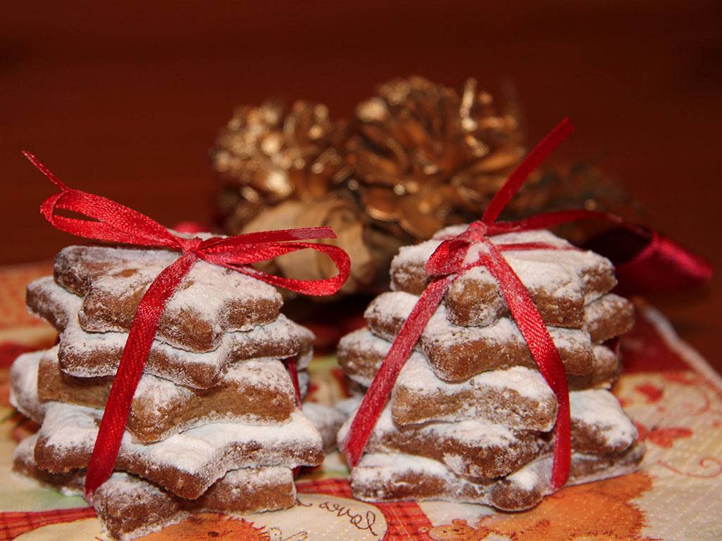 Имбирное печенье — 9 простых и вкусных рецептов с корицей