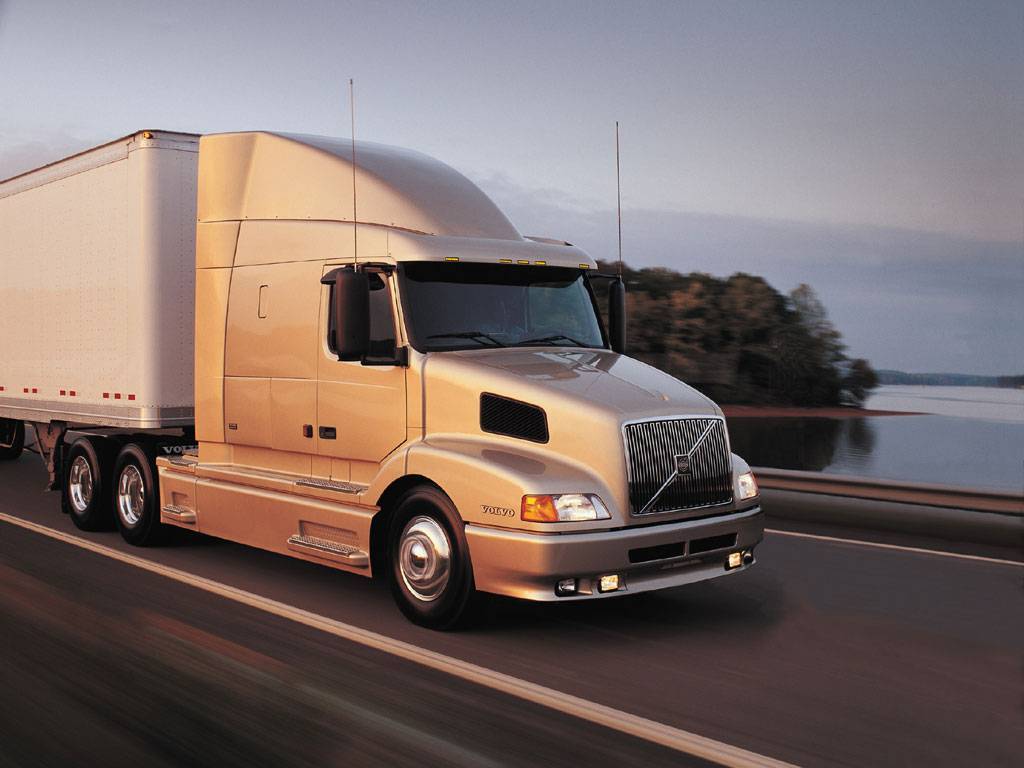 Покупка нового или подержанного грузового автомобиля volvo | volvo trucks