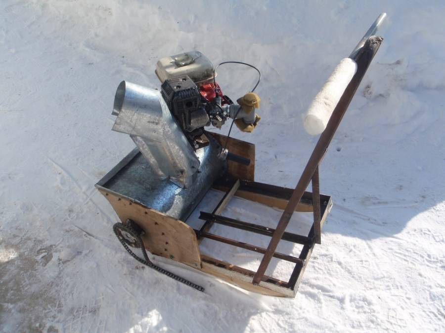 Минитрактор, газонокосилка и снегоуборщик - как сделать два в одном