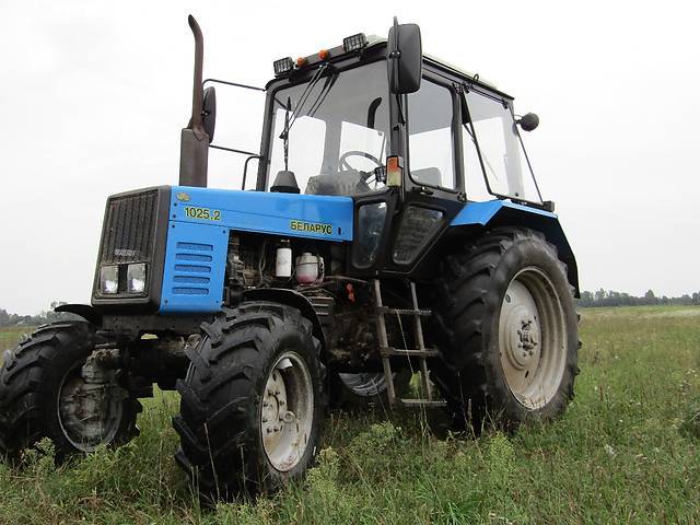 Трактор мтз-1025 беларус