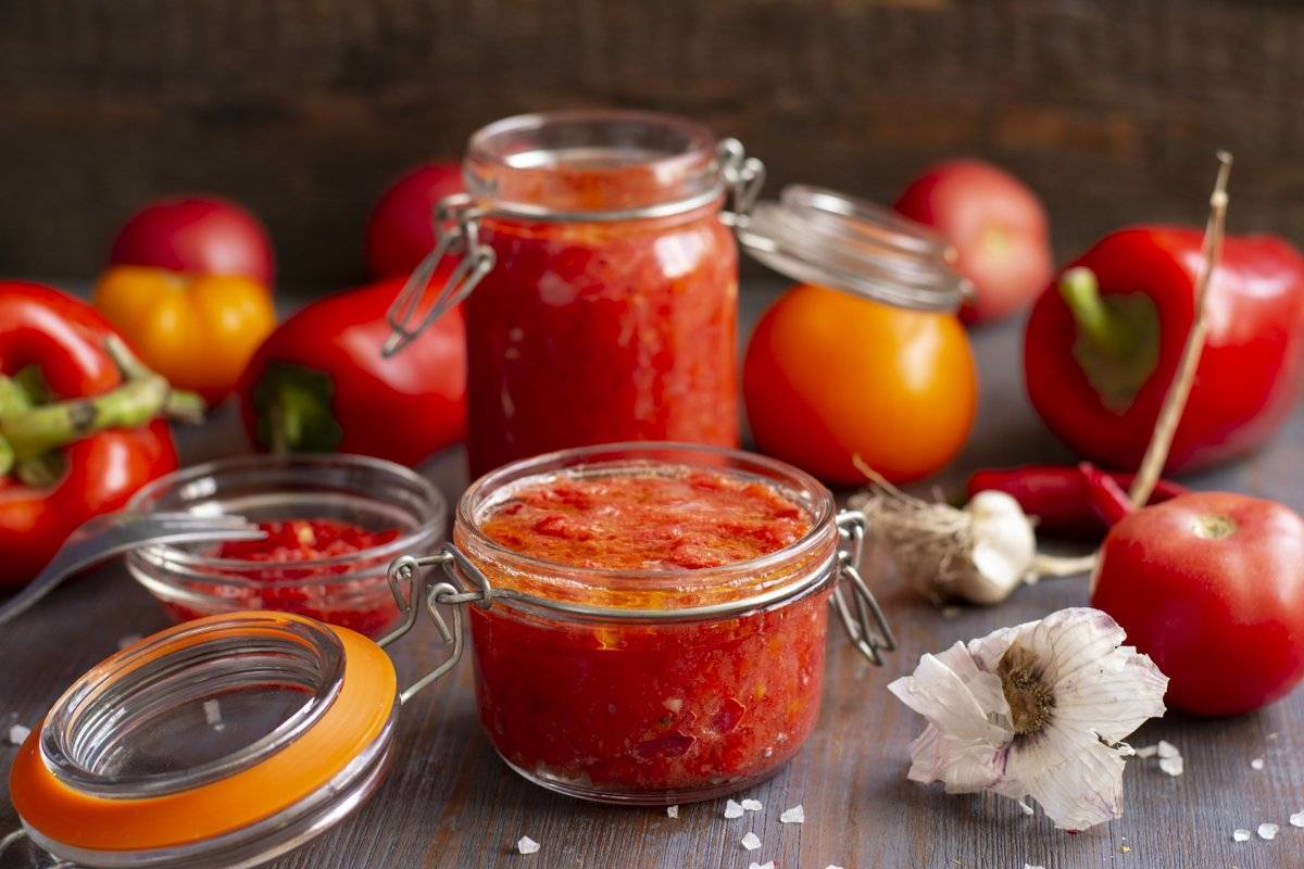 Соус из сливы на зиму рецепты с яблоками, помидорами и чесноком