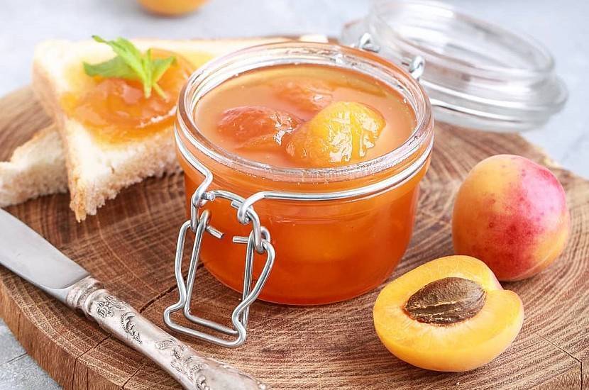 Рецепты приготовления абрикосового пюре на зиму с сахаром и без, с добавлением яблок