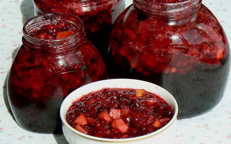 Как варить вкусное варенье из брусники на зиму – простые рецепты