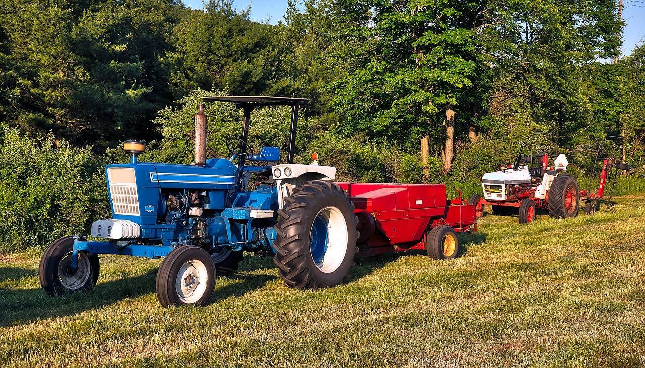 Какой трактор лучше для фермера? - спецтехника от а до я.