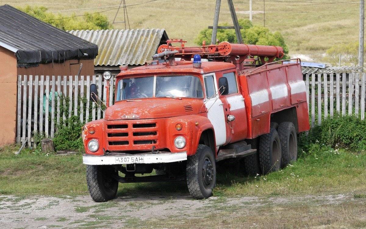 Зил-133: технические характеристики, фото и отзывы. грузовые автомобили производства завода им. лихачёва