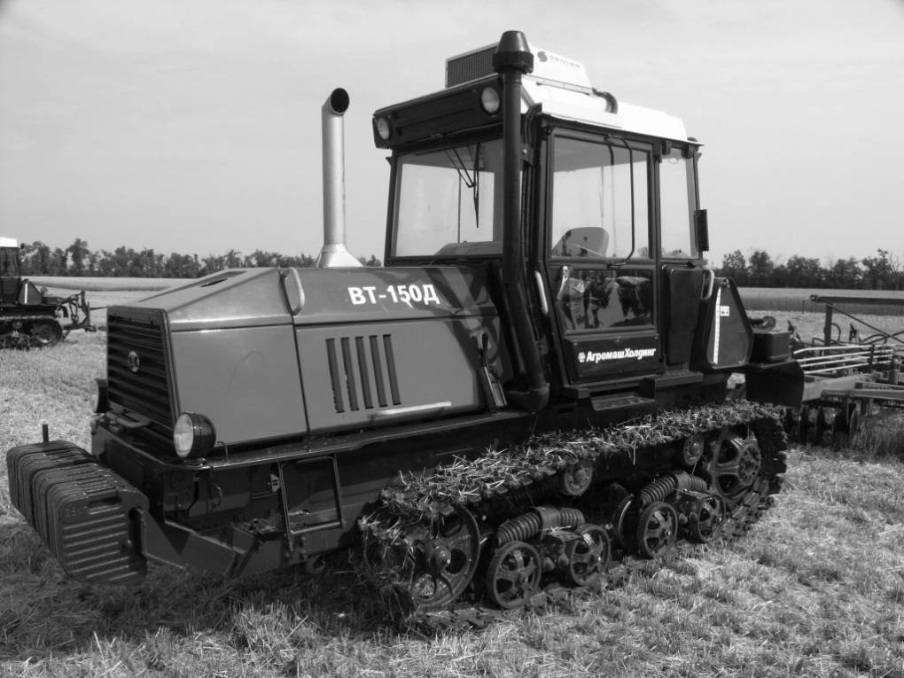 Трактор вт-150д - гусеничный, сельскохозяйственный, общего назначения, тягового класса 4